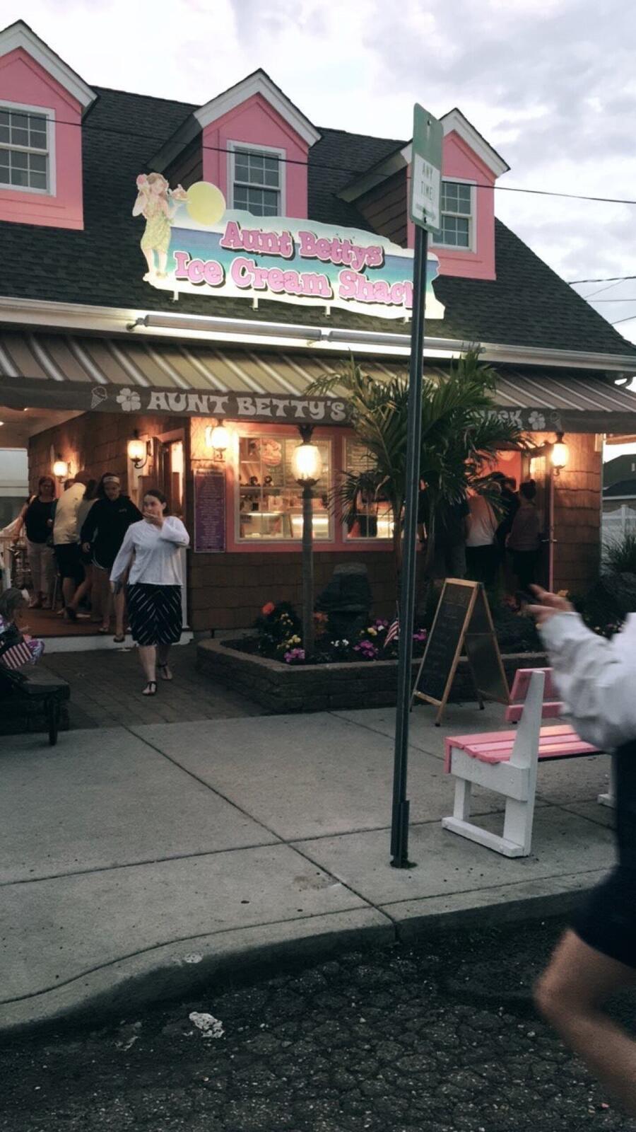 Photo credit: nextdoor