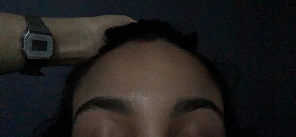 Nadia’s Eyebrow Threading