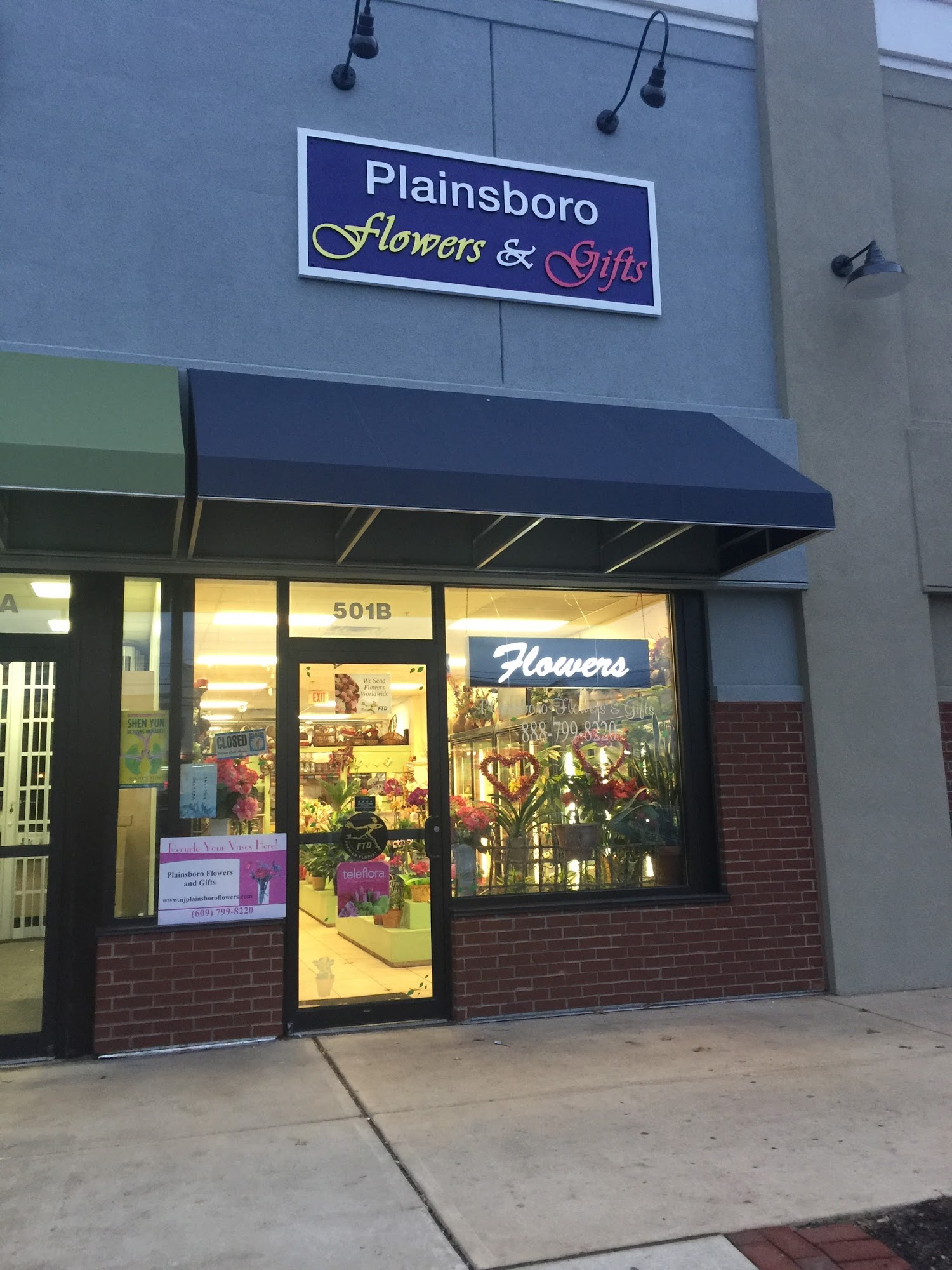 Plainsboro Flowers And Gifts