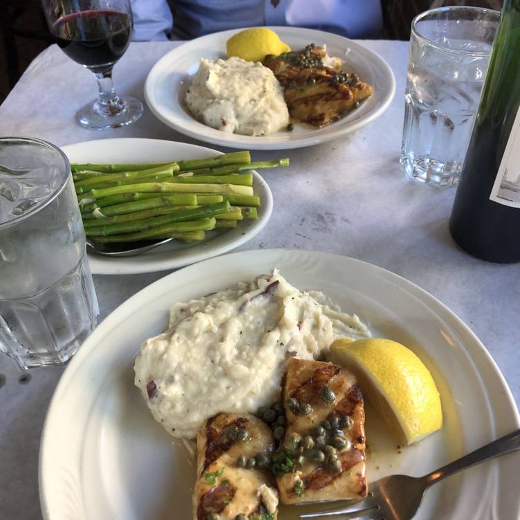 Photo credit: opentable