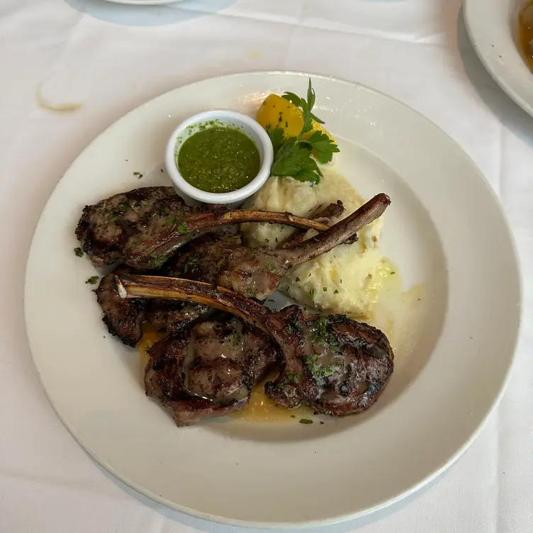 Photo credit: opentable