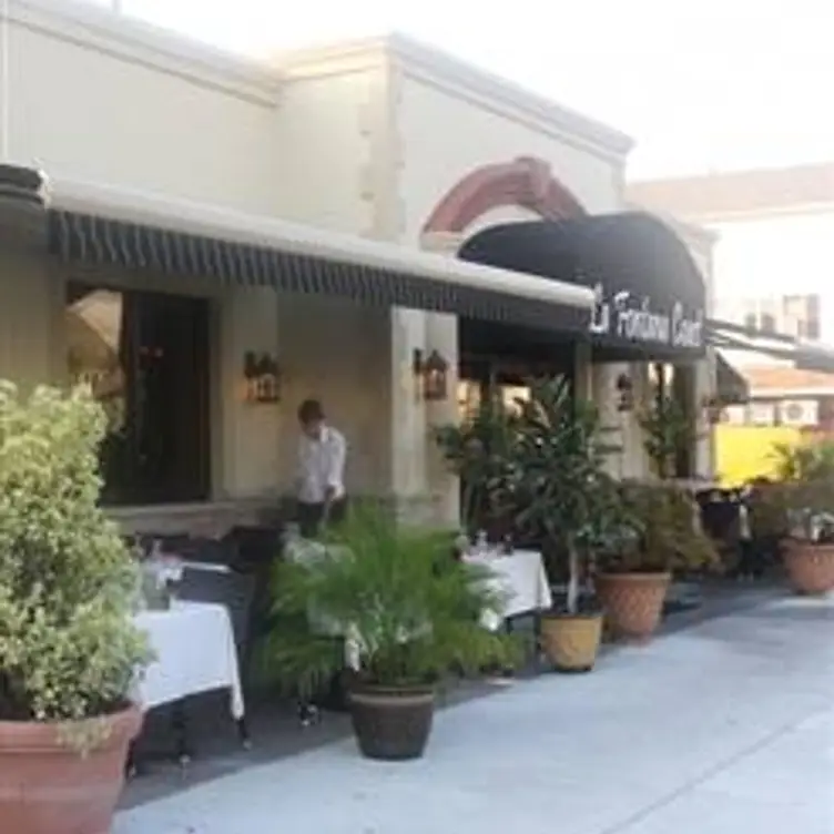 Photo credit: opentable