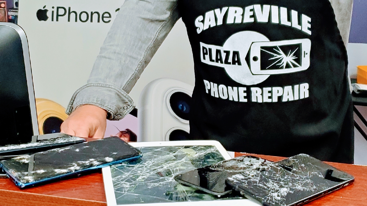 Phone Repair of Sayreville Plaza