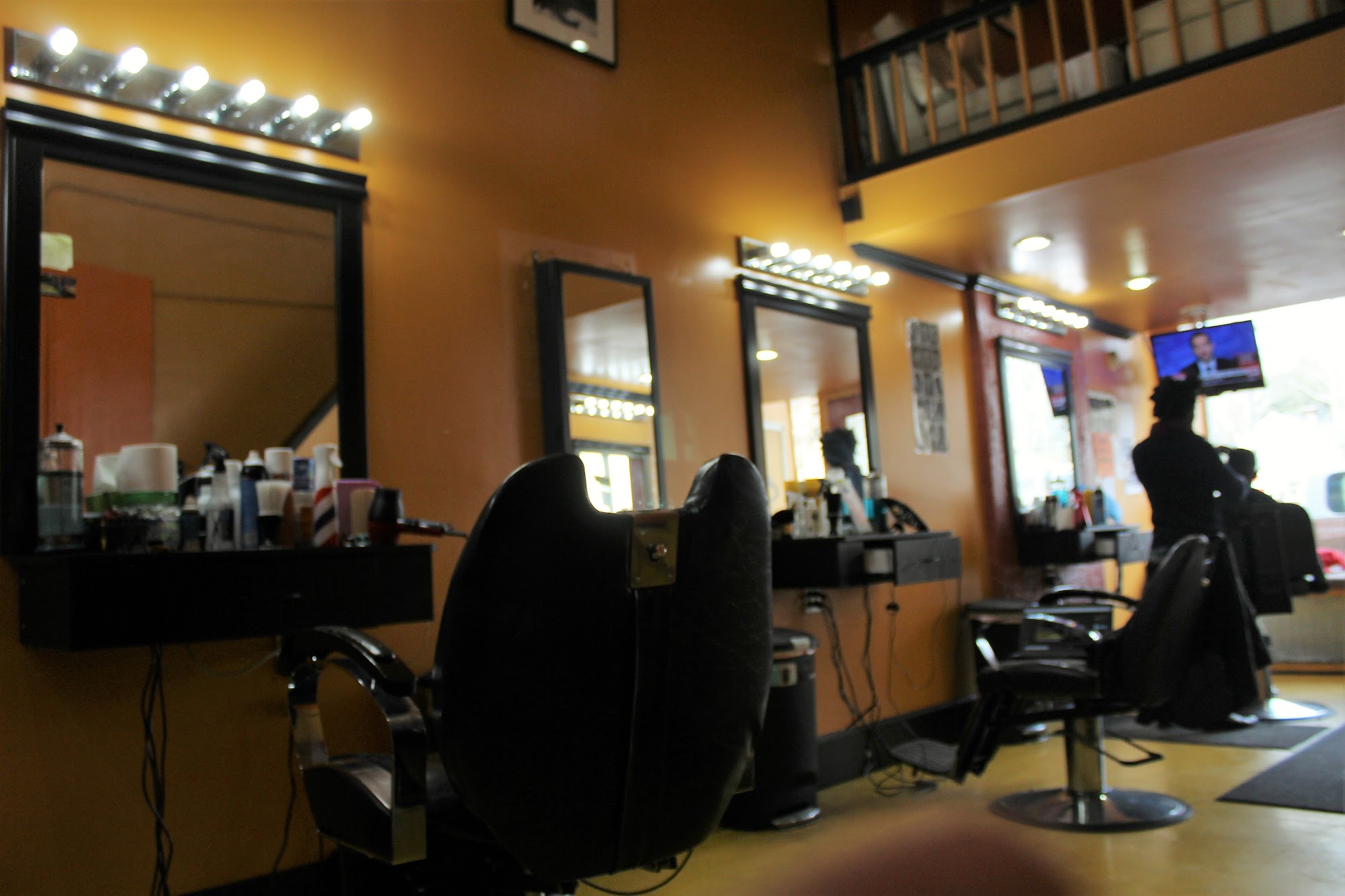 Desire Hair Salon II
