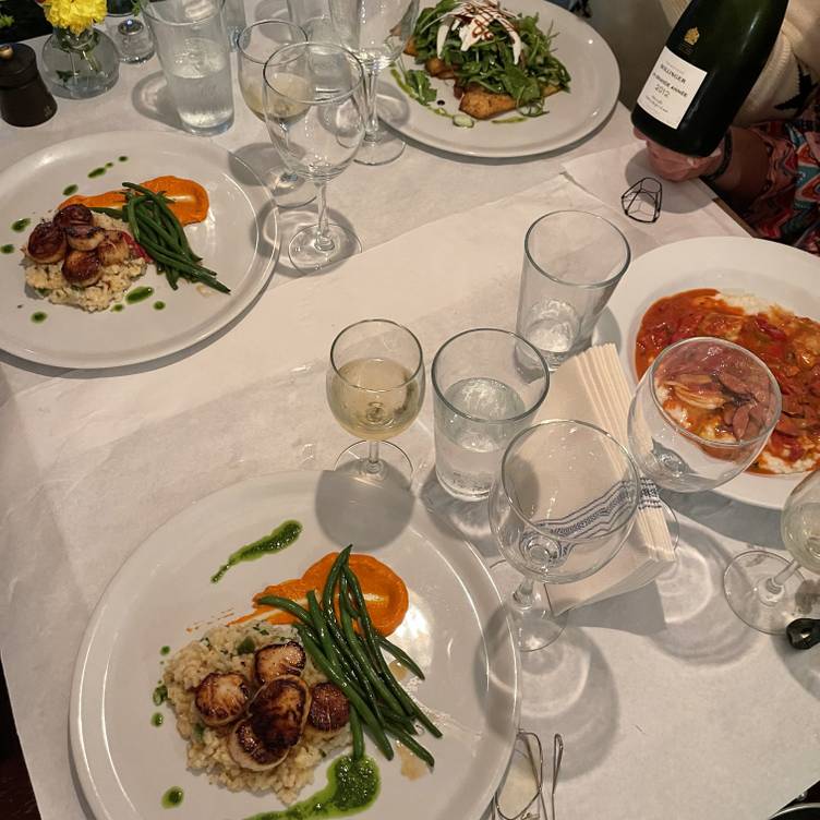 Photo credit: opentable