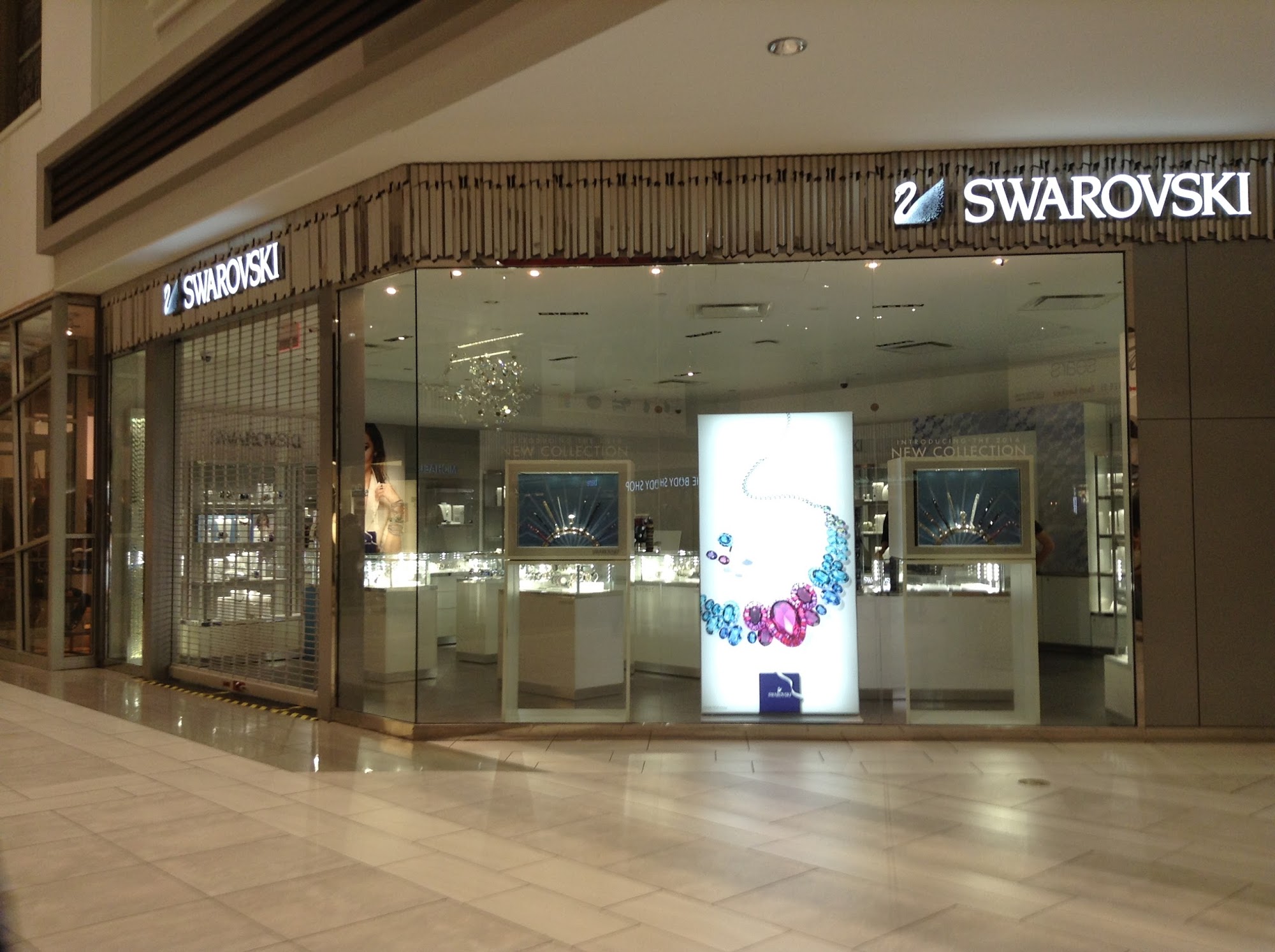 Swarovski Willowbrook Mall