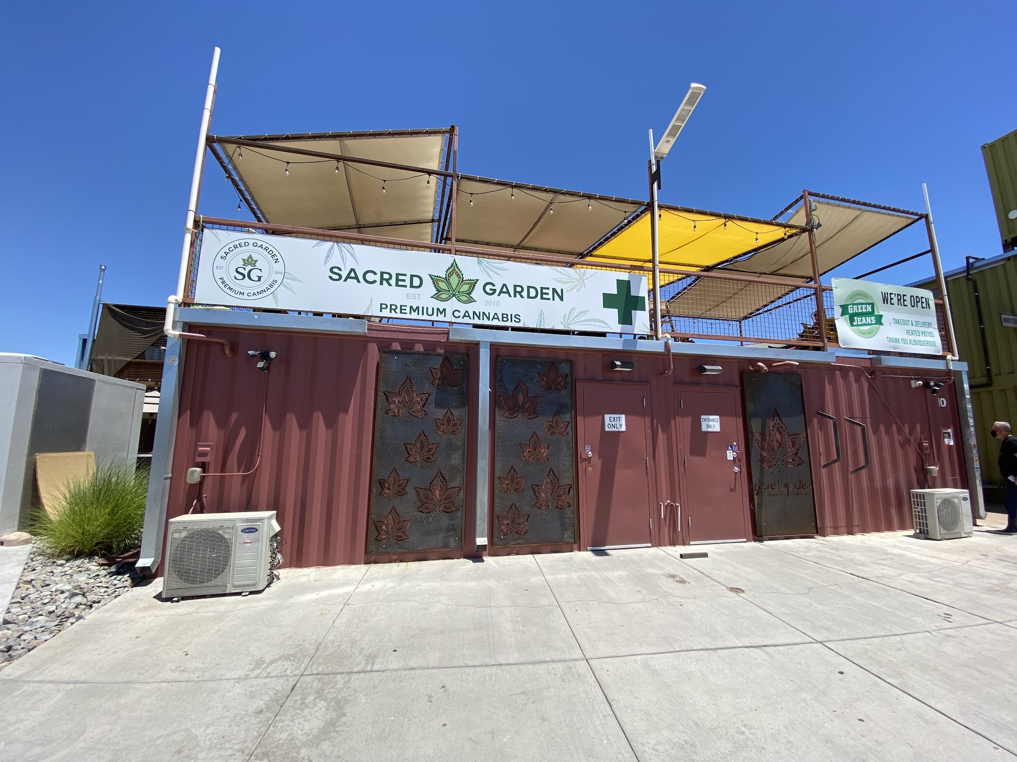 Sacred Garden Dispensary - Albuquerque Green Jeans