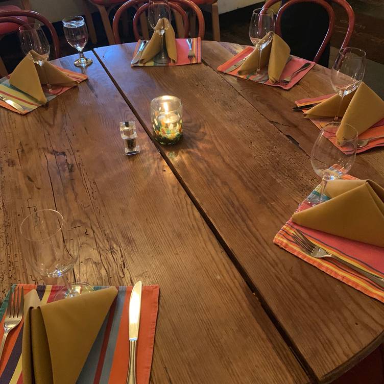 Photo credit: opentable