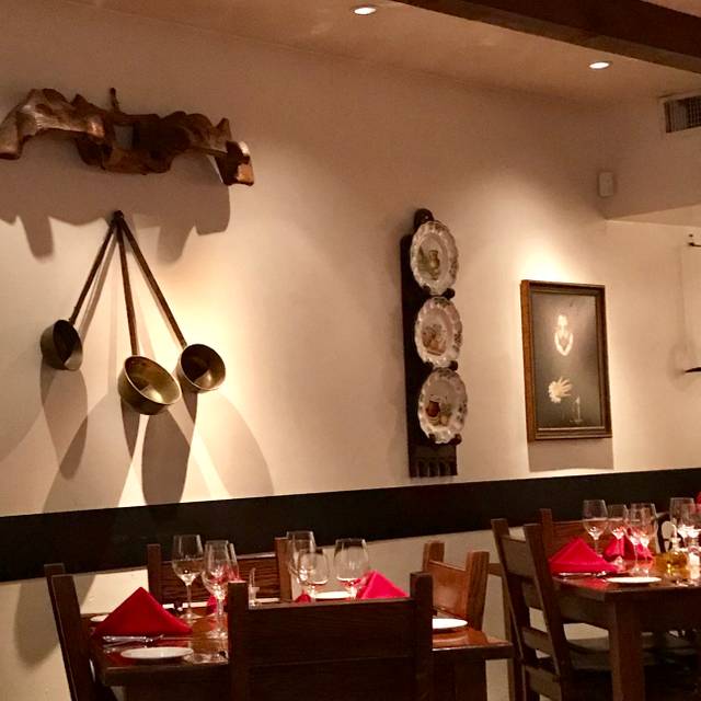 Photo credit: opentable