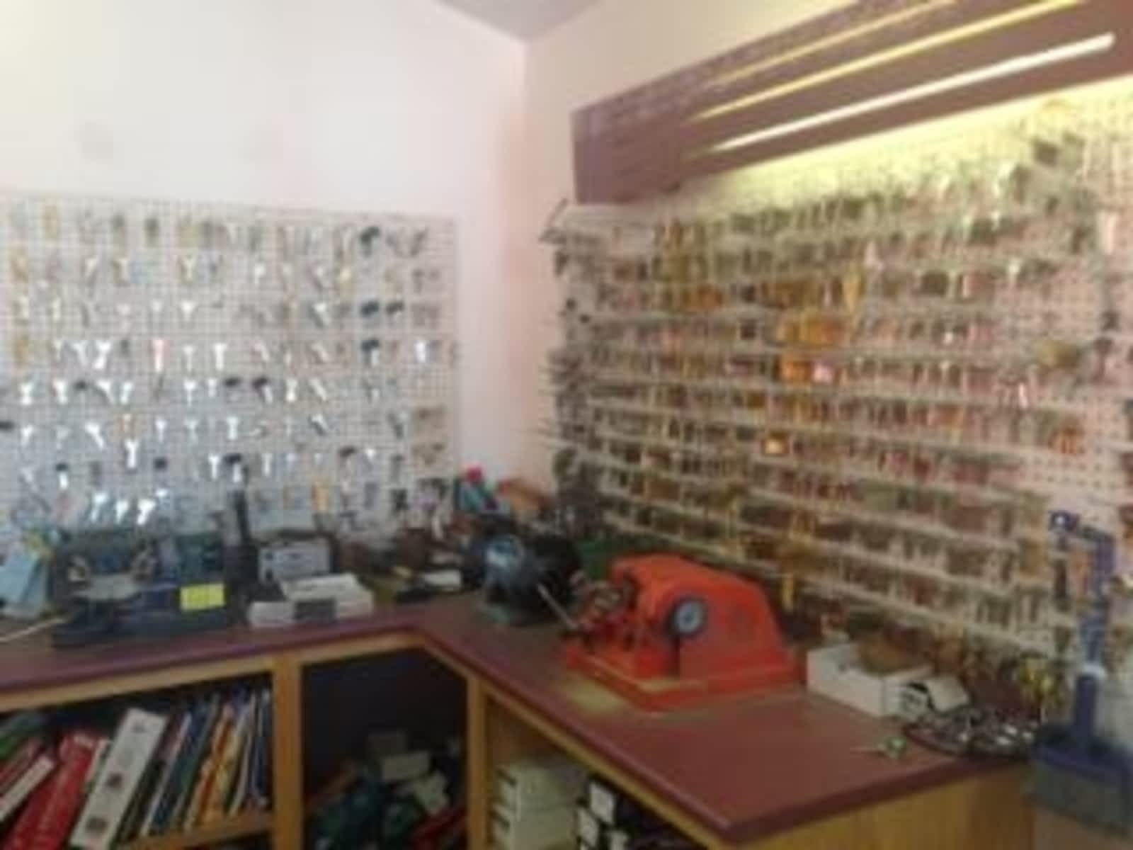 Photo credit: yellowpages.ca