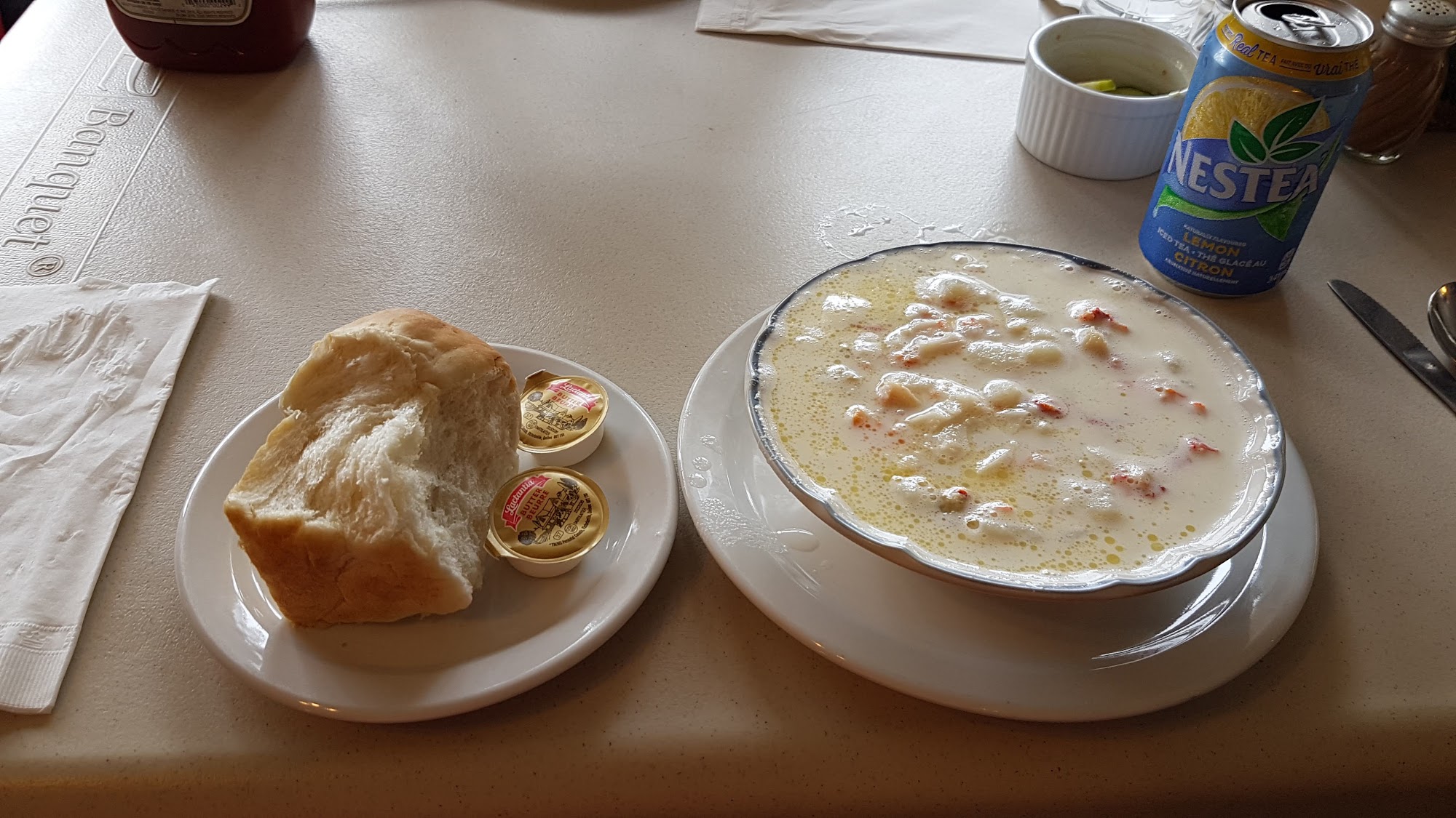 Carolyn's Restaurant & Craft