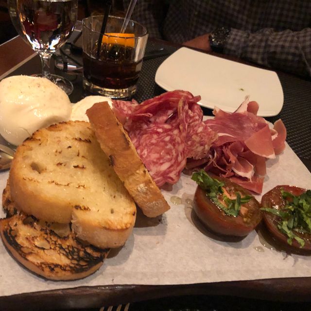 Photo credit: opentable