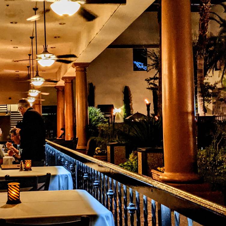 Photo credit: opentable