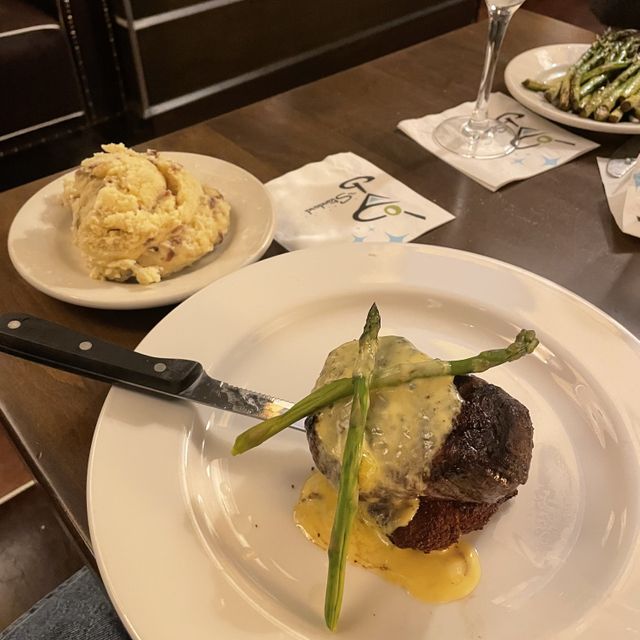 Photo credit: opentable