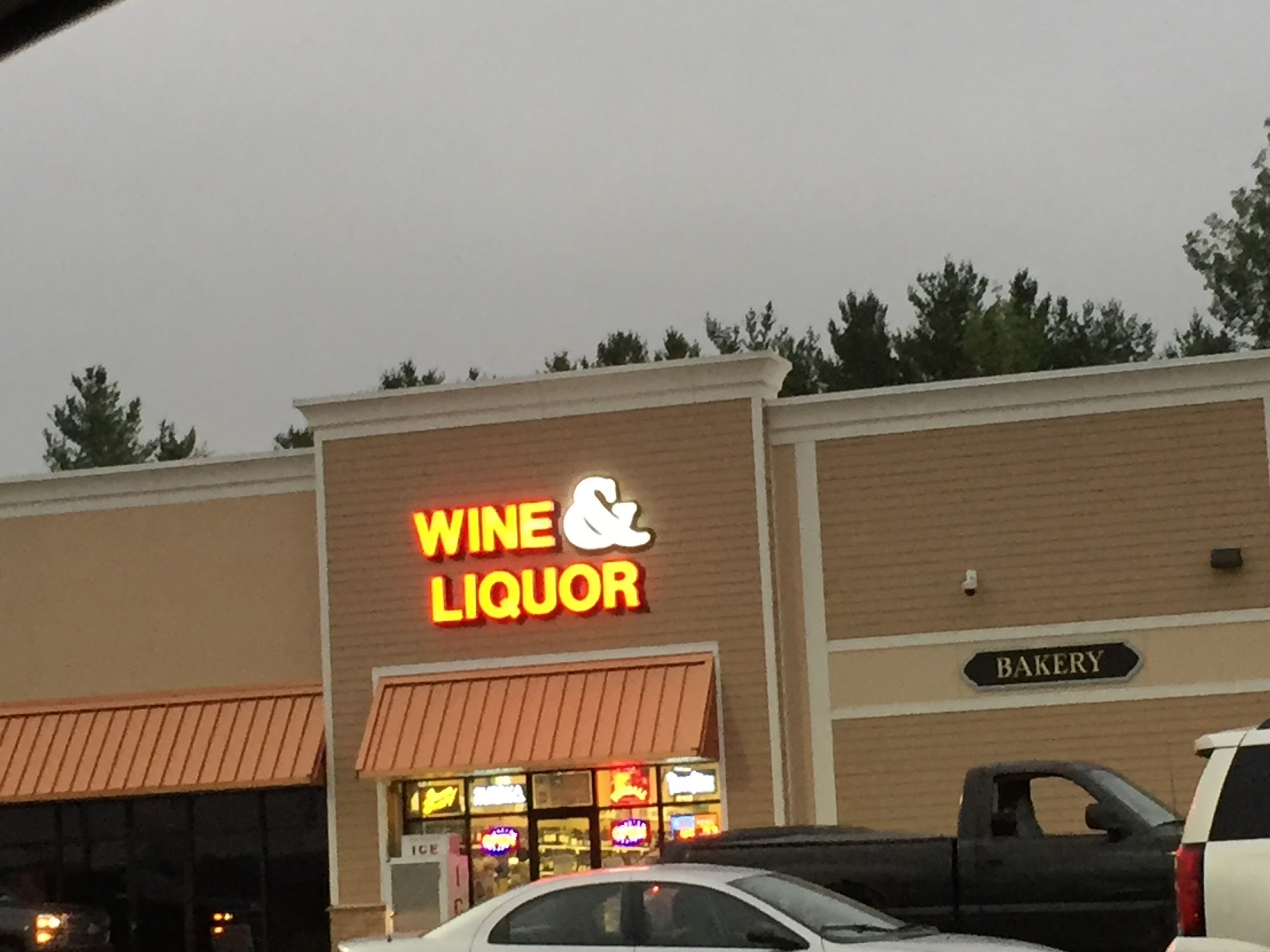 Plaza Wine And Liquor
