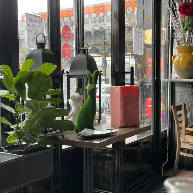 Photo credit: opentable