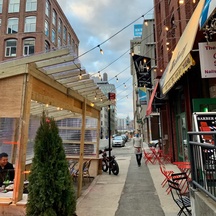 Photo credit: opentable