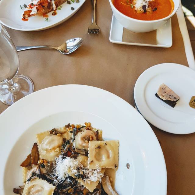 Photo credit: opentable