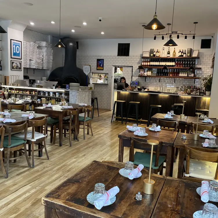 Photo credit: opentable