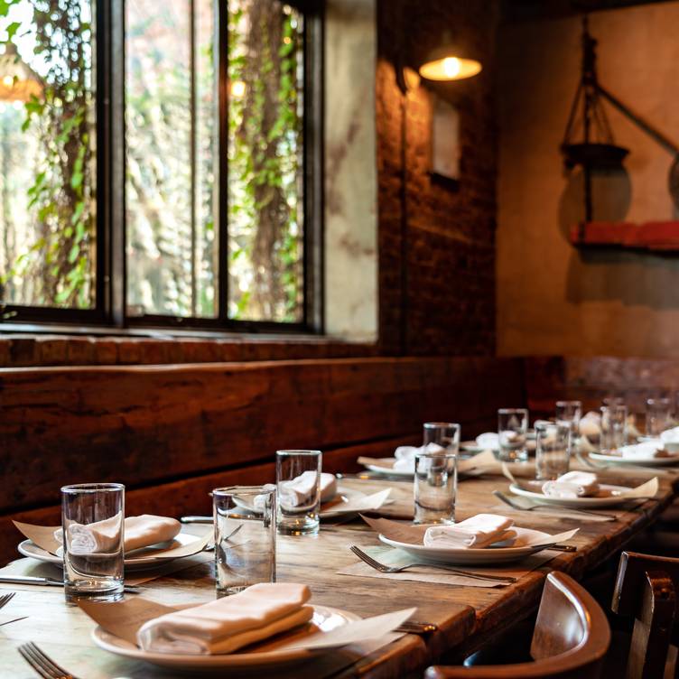 Photo credit: opentable