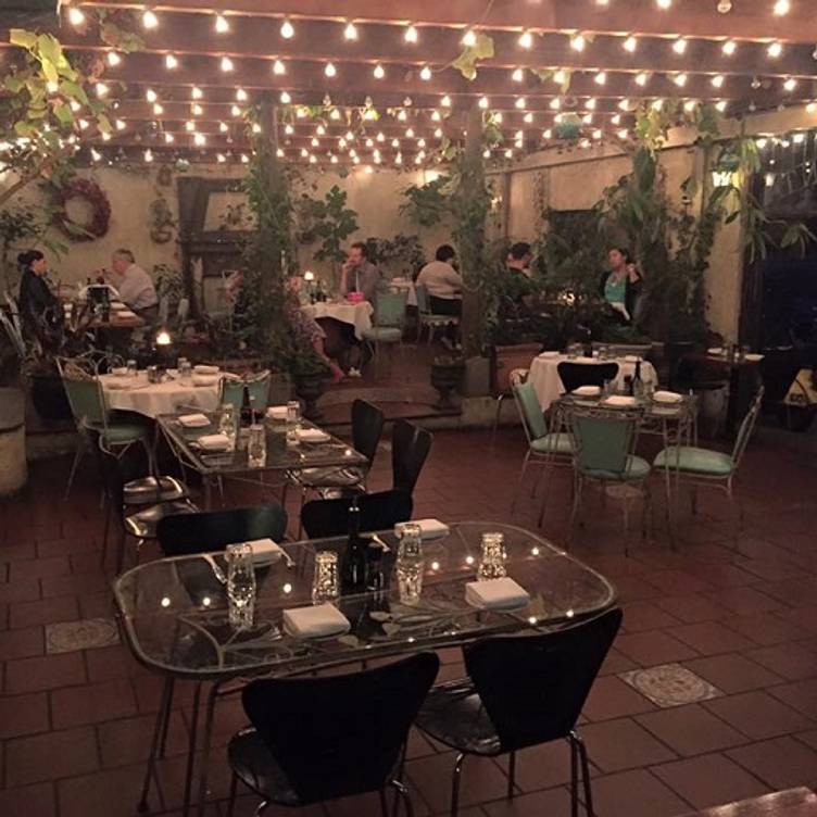 Photo credit: opentable