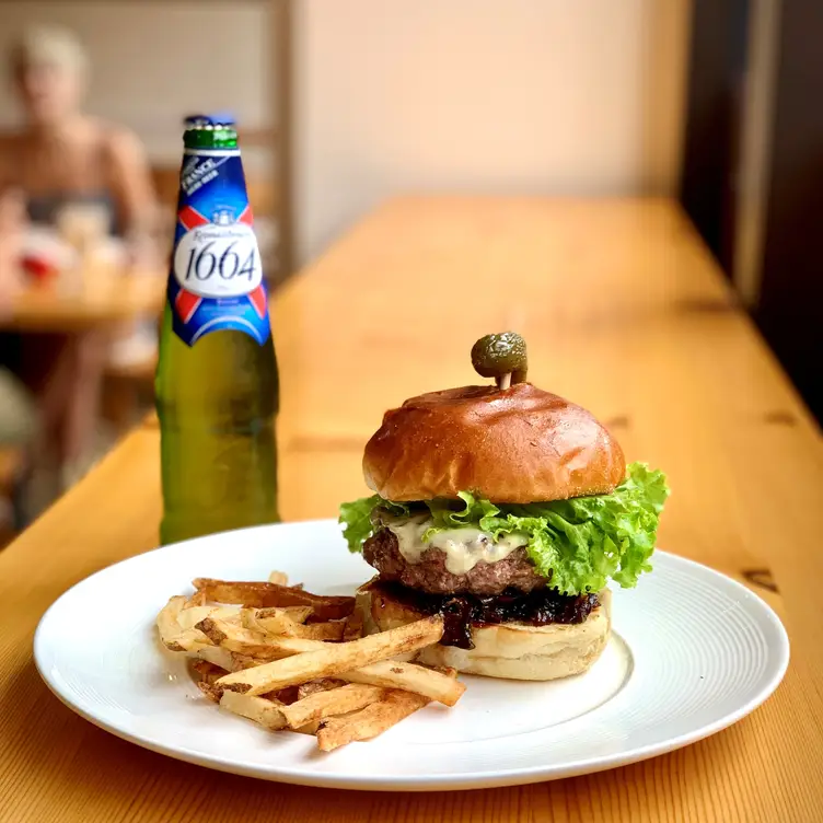 Photo credit: opentable