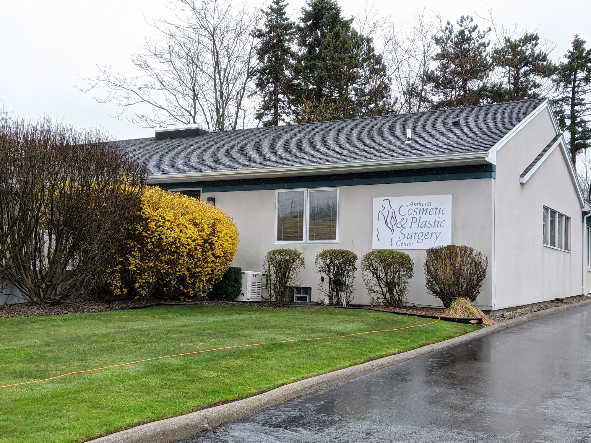 Amherst Cosmetic Surgery Center & Le Medispa