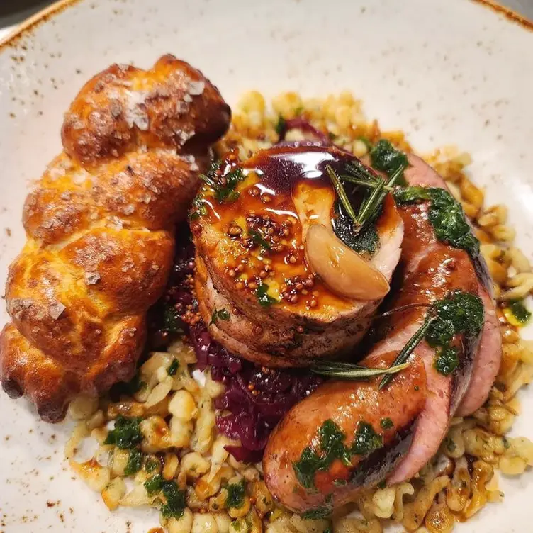 Photo credit: opentable