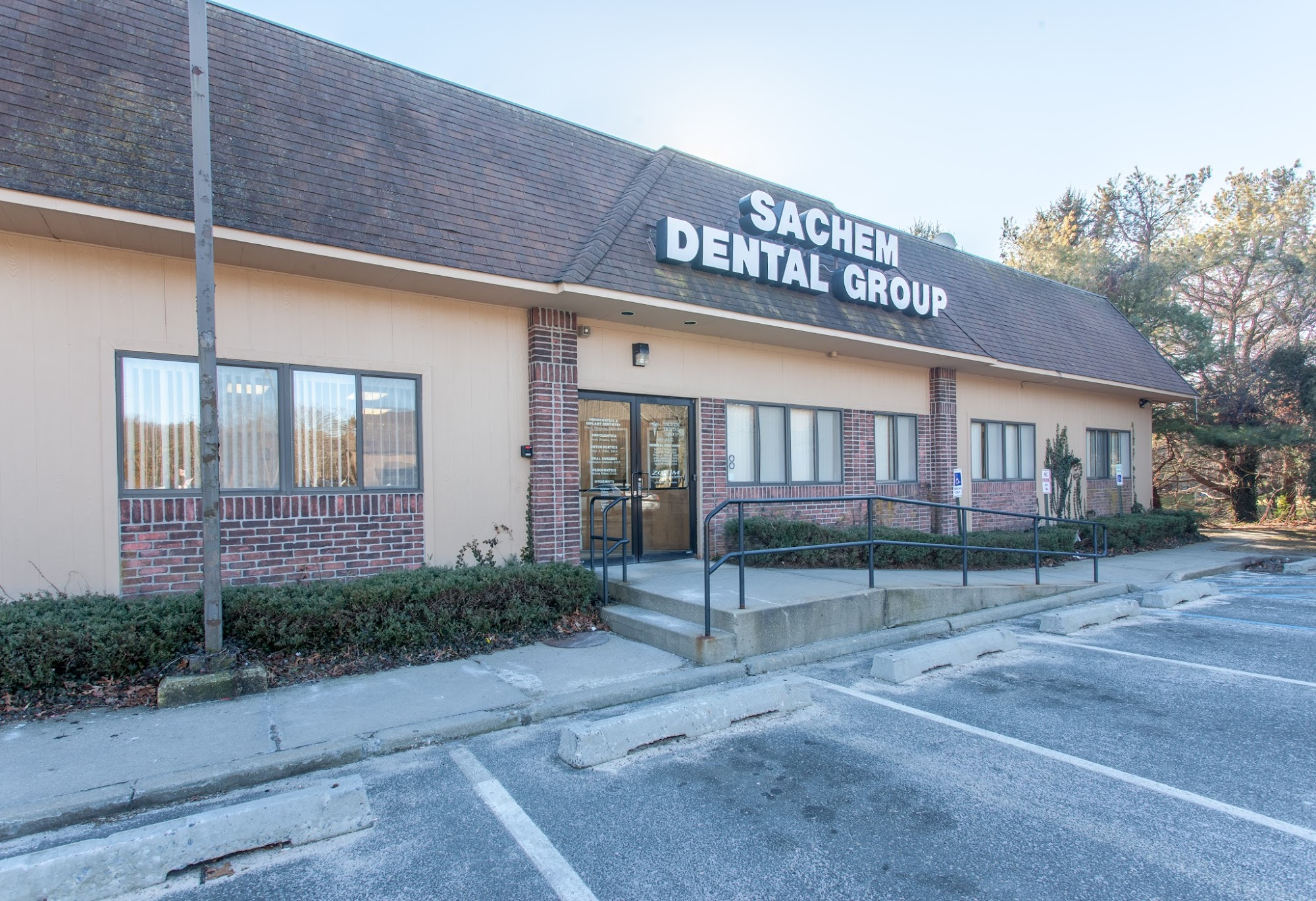 Sachem Dental Group - Holbrook Road