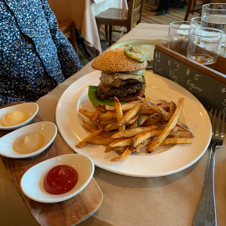 Photo credit: opentable