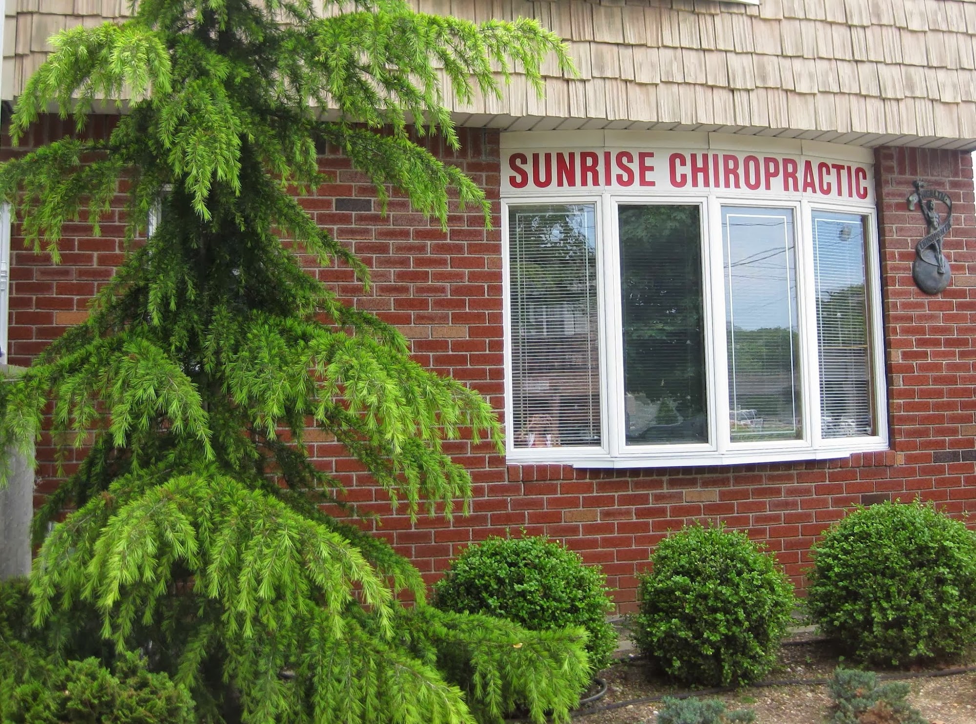 Sunrise Chiropractic & Wellness Office