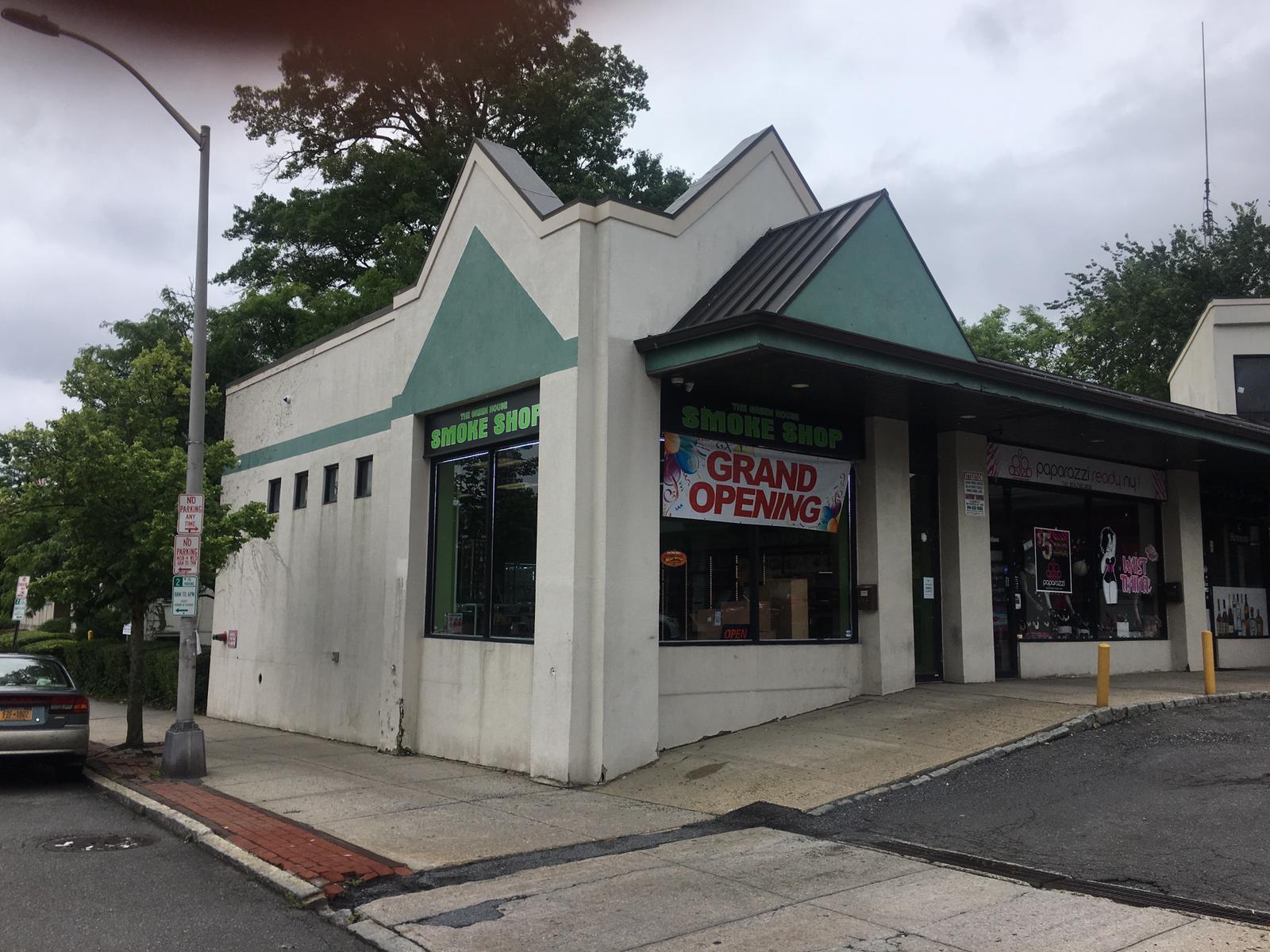 The Green House Smoke Shop