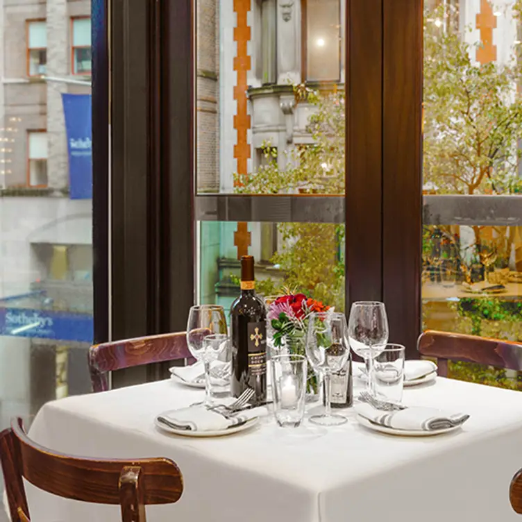 Photo credit: opentable