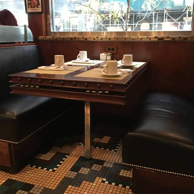 Photo credit: opentable