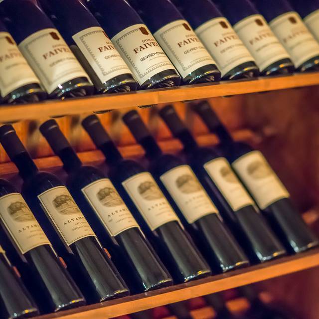 Photo credit: opentable