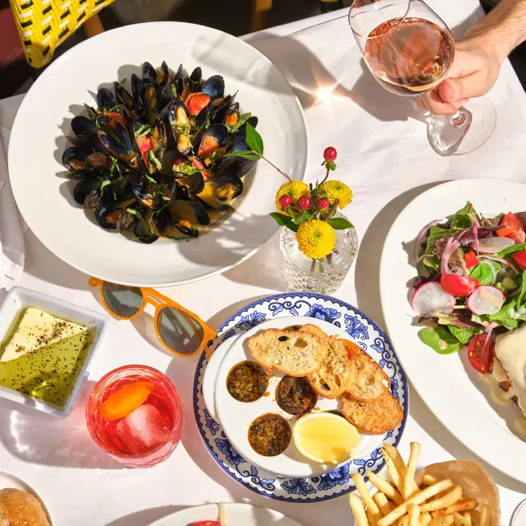 Photo credit: opentable