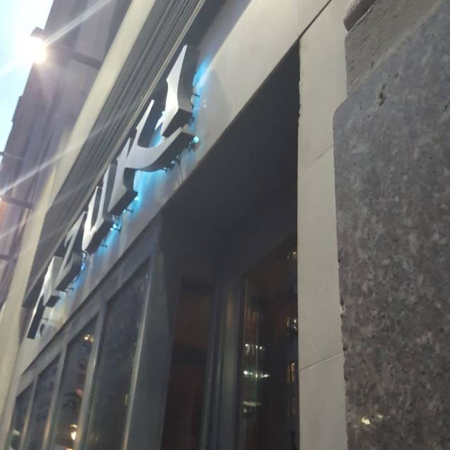 Photo credit: opentable