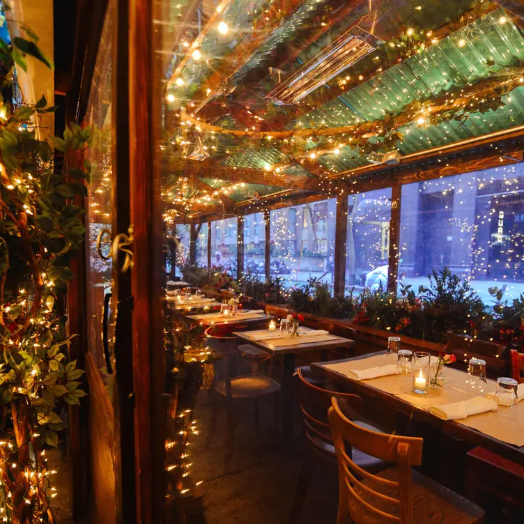 Photo credit: opentable