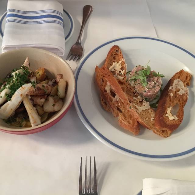 Photo credit: opentable