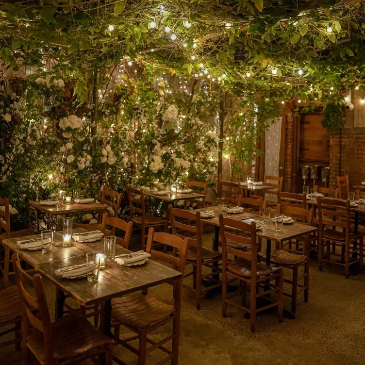 Photo credit: opentable