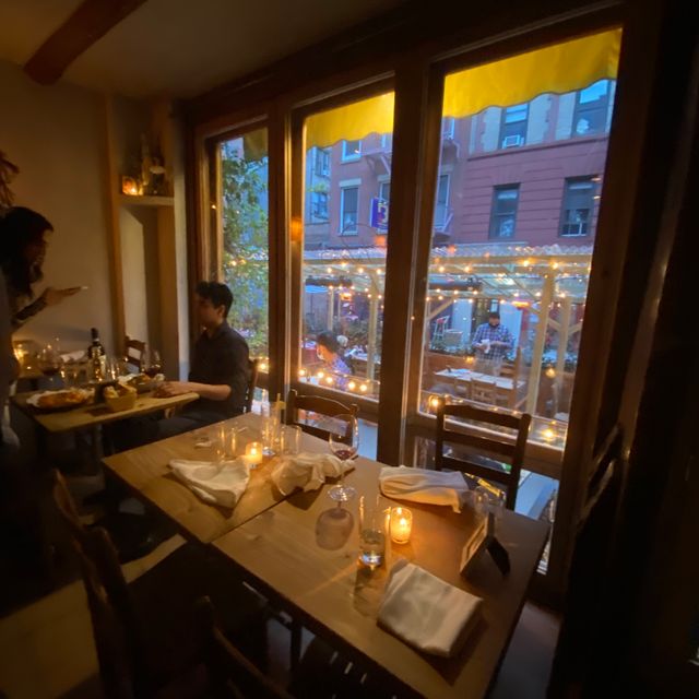 Photo credit: opentable
