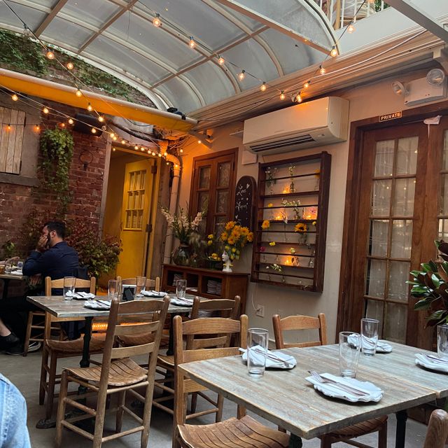 Photo credit: opentable