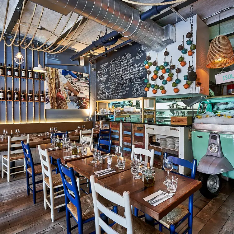 Photo credit: opentable