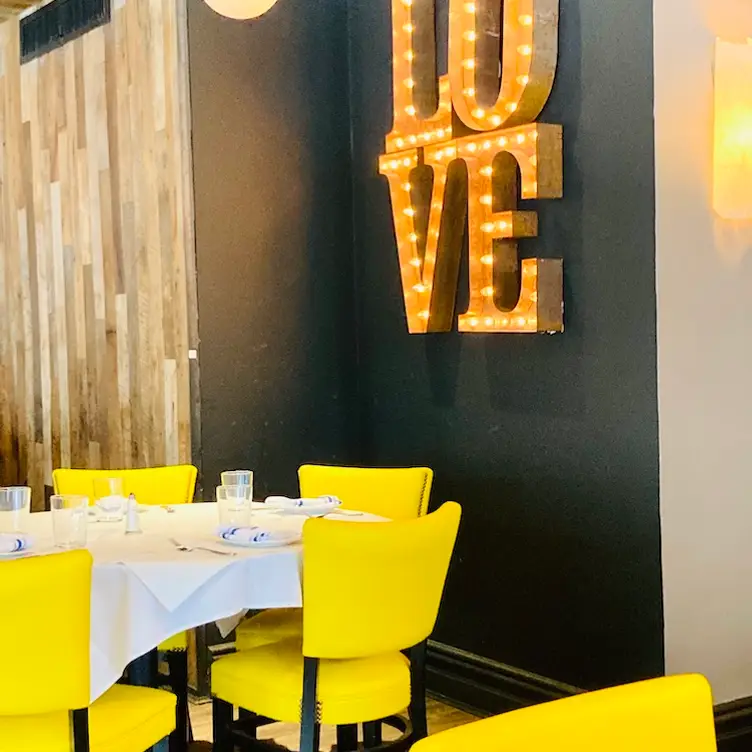 Photo credit: opentable