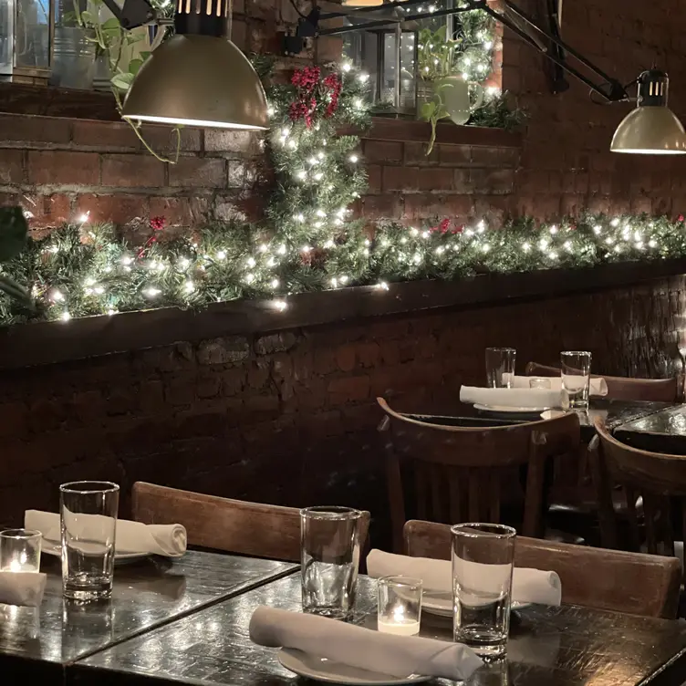 Photo credit: opentable