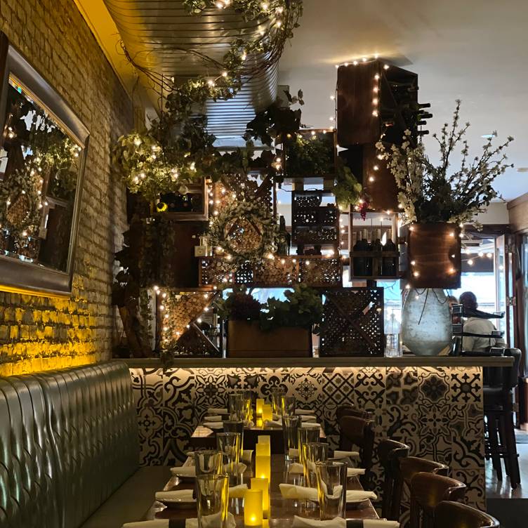 Photo credit: opentable