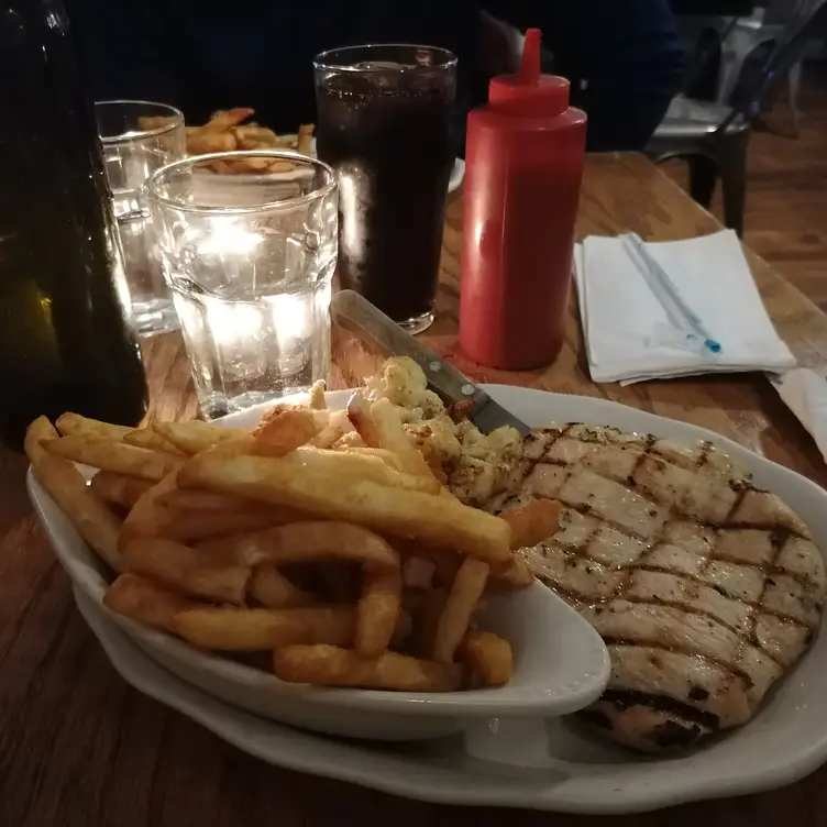 Photo credit: opentable