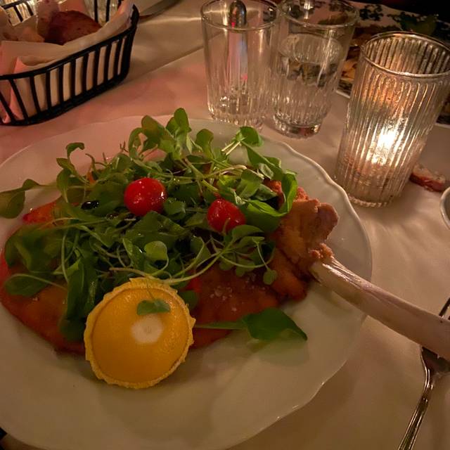 Photo credit: opentable