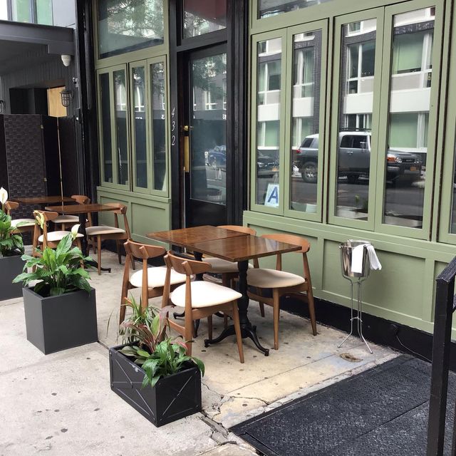 Photo credit: opentable