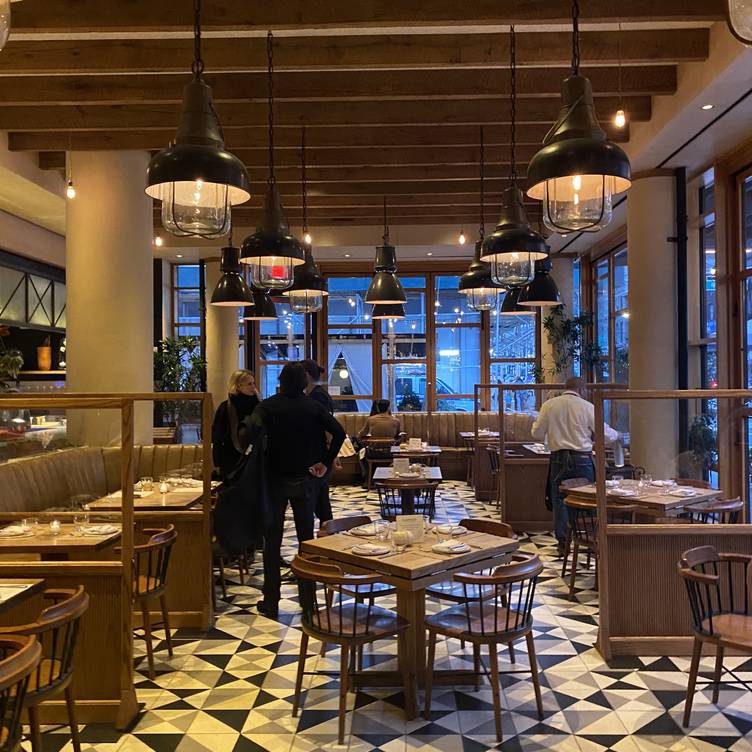 Photo credit: opentable